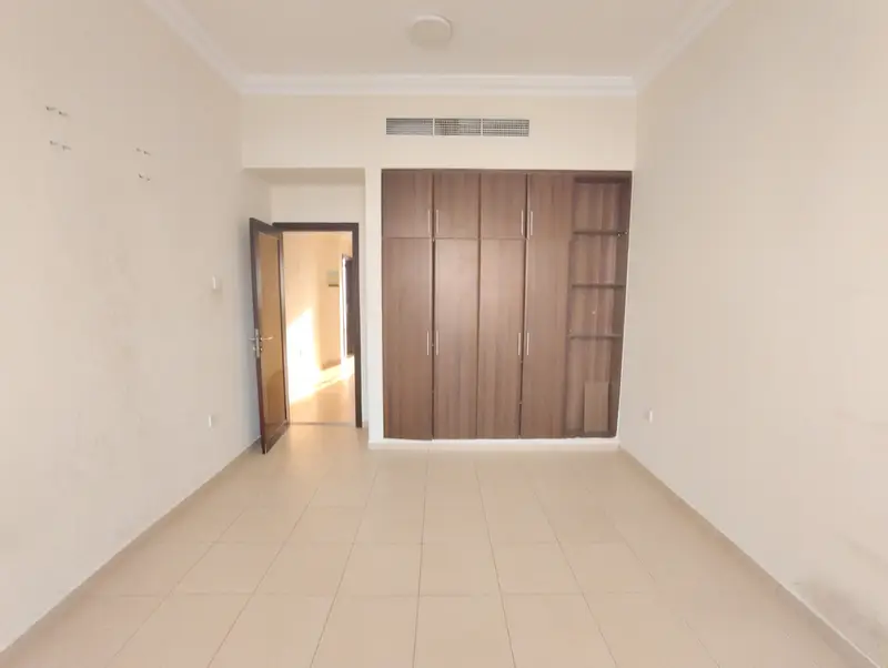 AWAY FROM FLIGHT PATH - 4BR+ MAIDS ROOM - READY TO MOVE