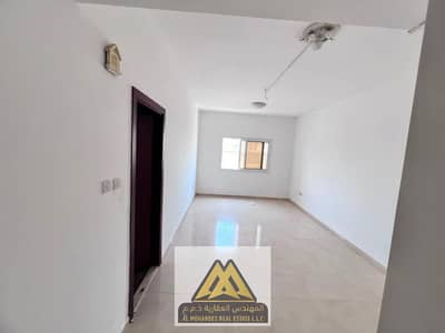 Studio de à à louer à Al Jurf, Ajman - WhatsApp Image 2026-10-25 at 7.54. 41 PM (2). jpeg Studio de à à louer à Al Jurf, Ajman - WhatsApp Image 2026-10-25 at 7.54. 41 PM (2). jpeg