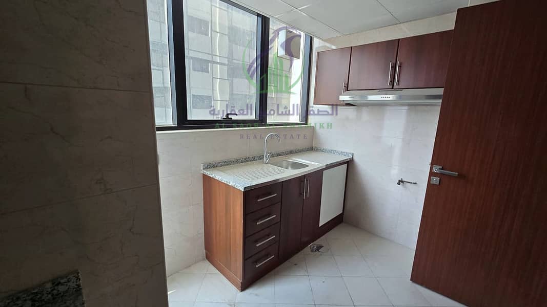 11 mhl-for-rent-alsharqh-property-08. jpg