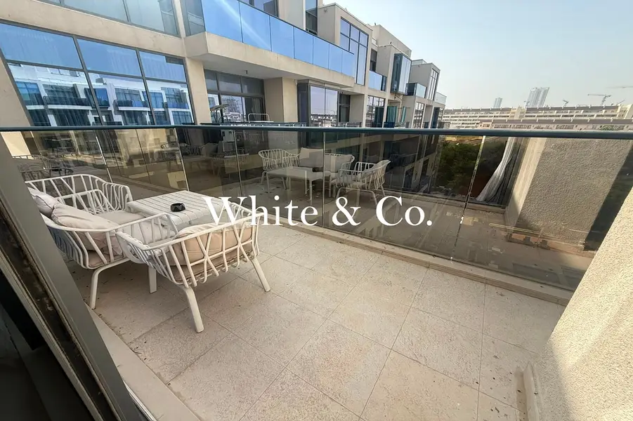 Fully Furnished | Ready 1BR |OIA Residence