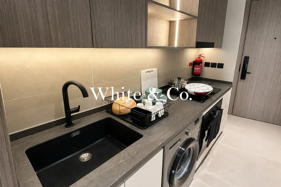 8 CHEQUES | 13 MONTHS | FULLY FURNISHED