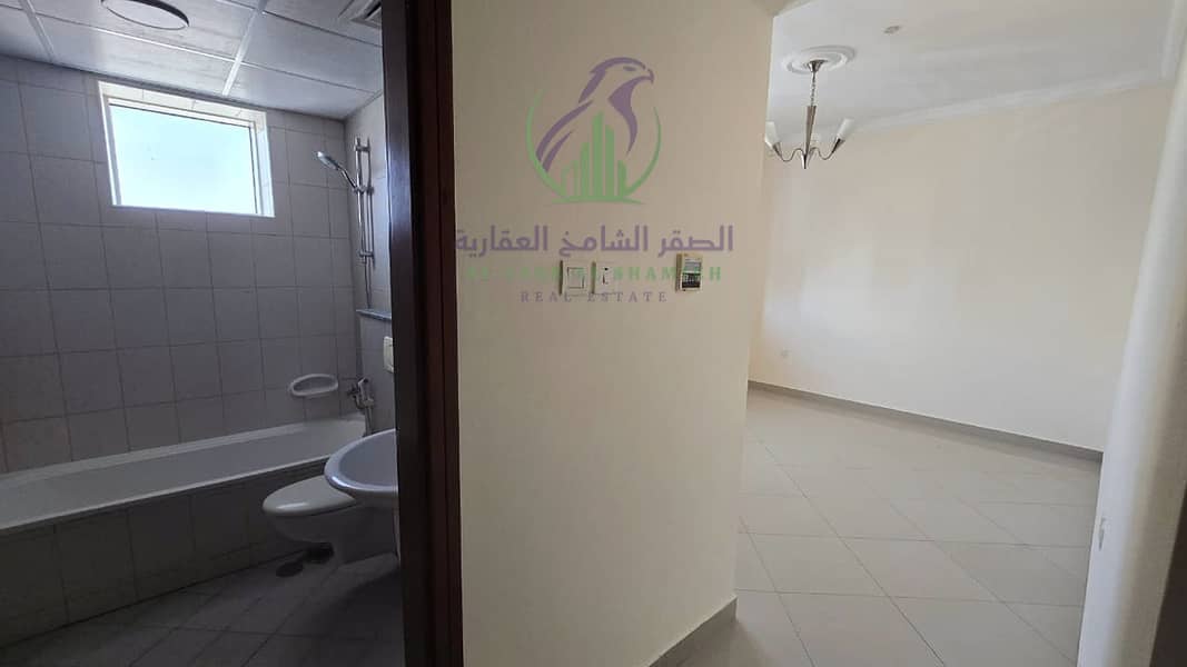 19 apartment-for-rent-3-bedroom-almmzr-alsharqh-bathroom-02. jpg