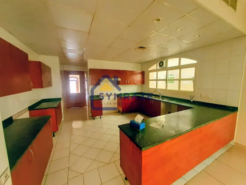 SPACIOUS 5BR + MAID LUXURY VILLA | PRIME LOCATION | NEAR TO PARK | BIG SIZE | AVAILABLE NOW
