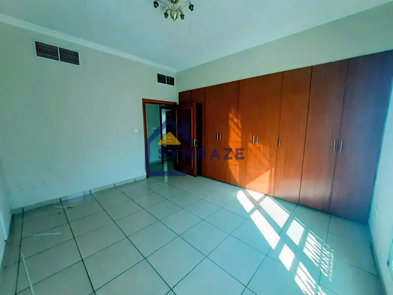SPACIOUS 5BR + MAID LUXURY VILLA | PRIME LOCATION | NEAR TO PARK | BIG SIZE | AVAILABLE NOW