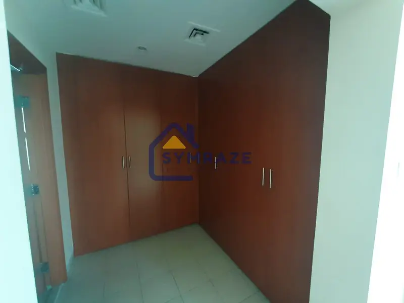 SPACIOUS 5BR + MAID LUXURY VILLA | PRIME LOCATION | NEAR TO PARK | BIG SIZE | AVAILABLE NOW