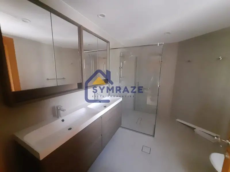 SPACIOUS 5BR + MAID LUXURY VILLA | PRIME LOCATION | NEAR TO PARK | BIG SIZE | AVAILABLE NOW