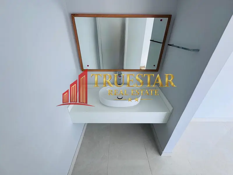 CLOSE TO KITE BEACH FULLY RENOVATED 5BR+MAIDS PRIVATE GARDEN