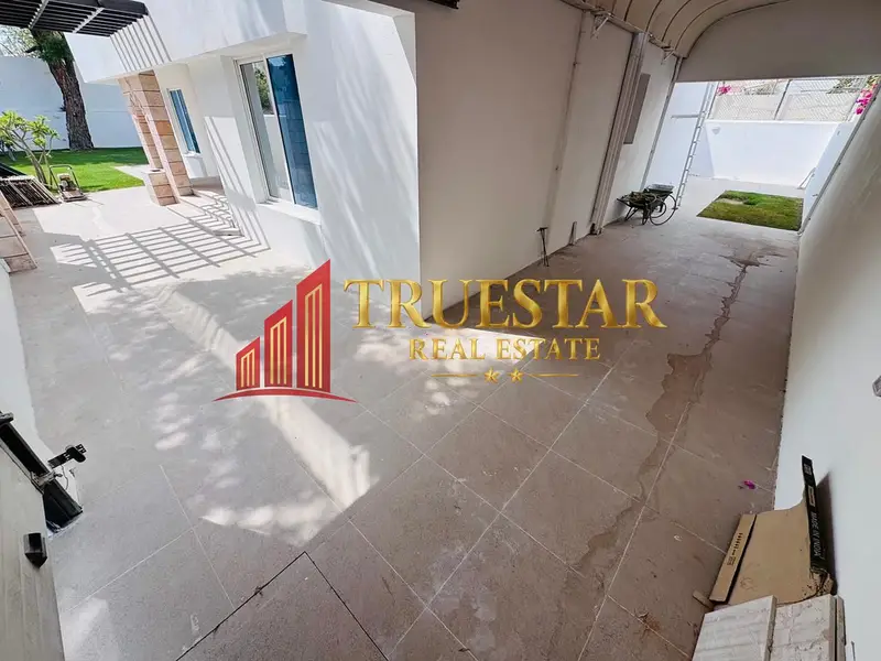 CLOSE TO KITE BEACH FULLY RENOVATED 5BR+MAIDS PRIVATE GARDEN