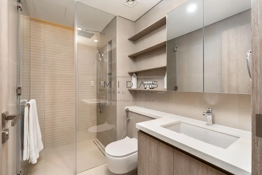 Furnished I Marina View I Modern I Luxury