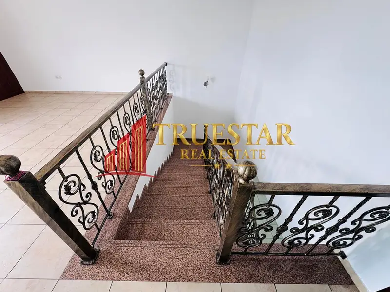 CLOSE TO KITE BEACH 4BR+MAIDS SHARED POOL PRIVATE GARDEN