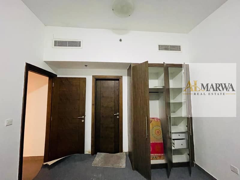 6 b23afa2f-48ac-40b4-ab73-26184f5d0a45. jpg