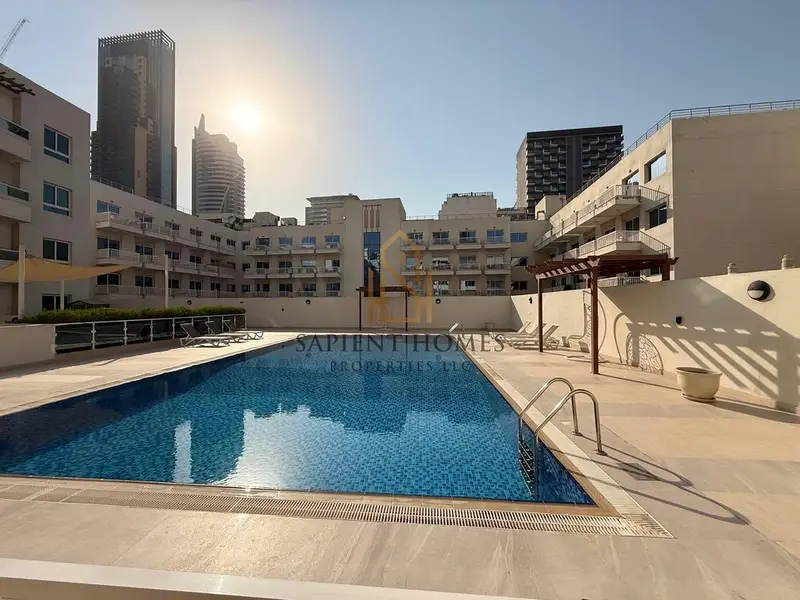 Upgarded ! Pool View ! Balcony ! Jacuzzi ! 02 Parkings