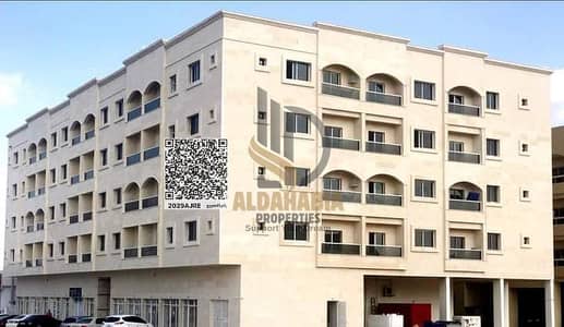 Building in vendita a Al Rawda, Ajman - 74444eff-6987-429d-861a-f2de2fe3133c. jpg Building in vendita a Al Rawda, Ajman - 74444eff-6987-429d-861a-f2de2fe3133c. jpg