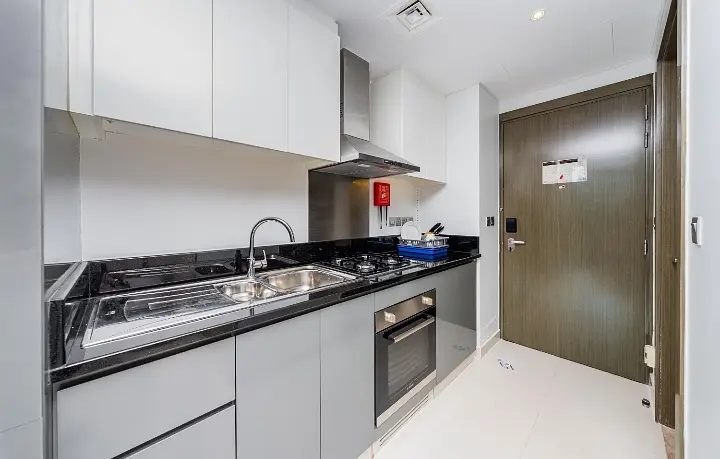 Fully Furnnished | Canal View | Close to Dubai Mall