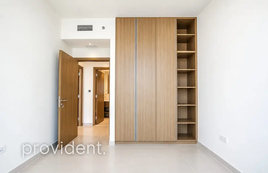 High Floor | Beach & Canal View | Unfurnished