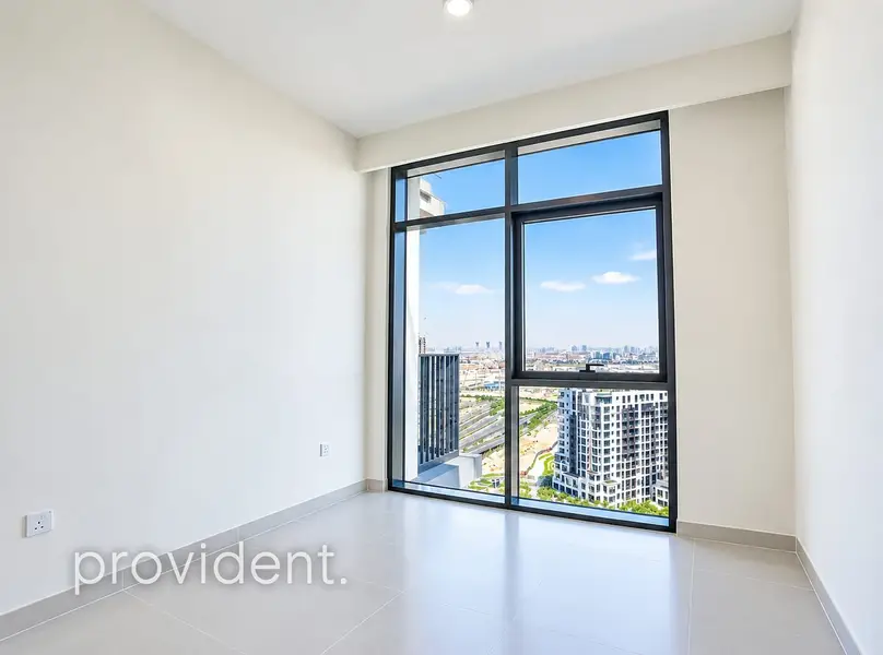 High Floor | Beach & Canal View | Unfurnished