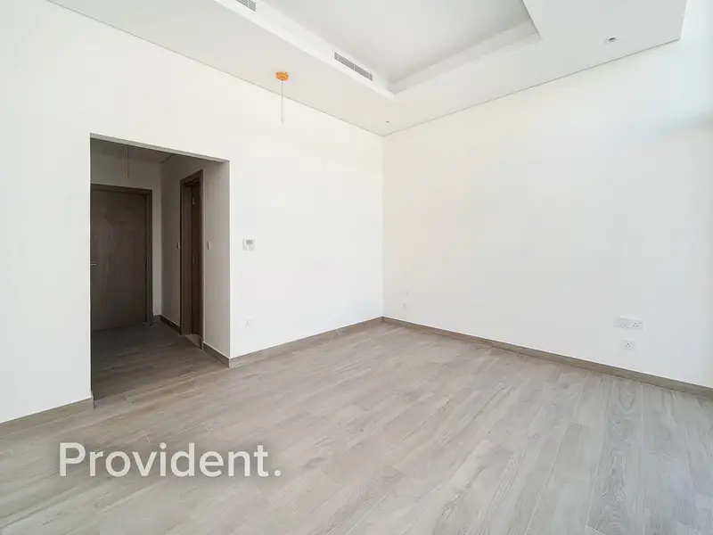 Close to Lagoon | Landscaped | Community Expert