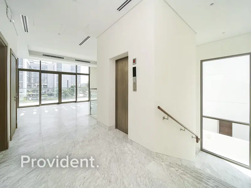 Close to Lagoon | Landscaped | Community Expert