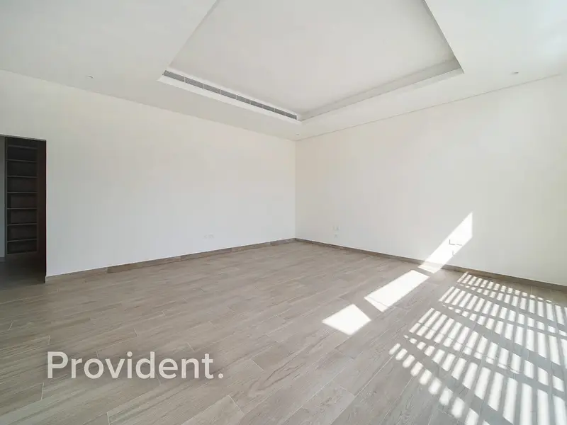 Close to Lagoon | Landscaped | Community Expert