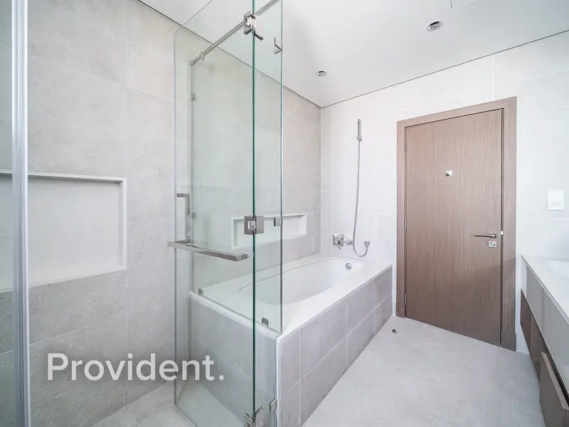 Close to Lagoon | Landscaped | Community Expert