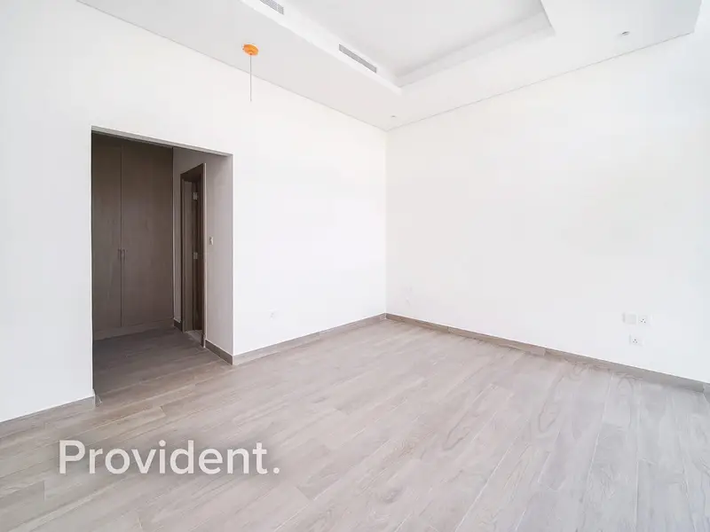 Close to Lagoon | Landscaped | Community Expert