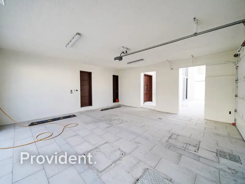 Close to Lagoon | Landscaped | Community Expert