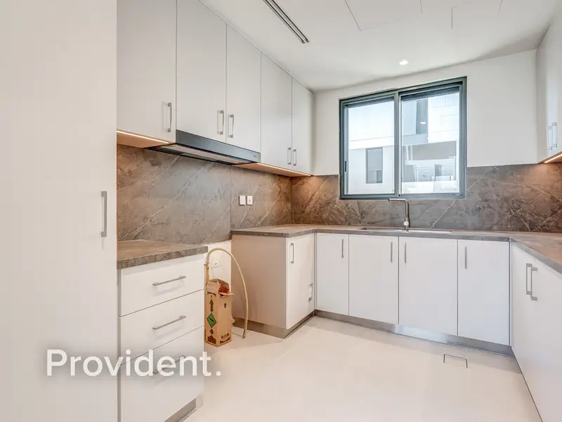 Brand New | Luxury Living | Single Row