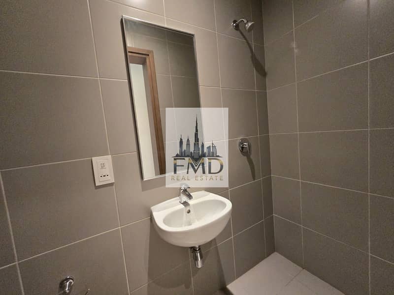 57 58. jpeg