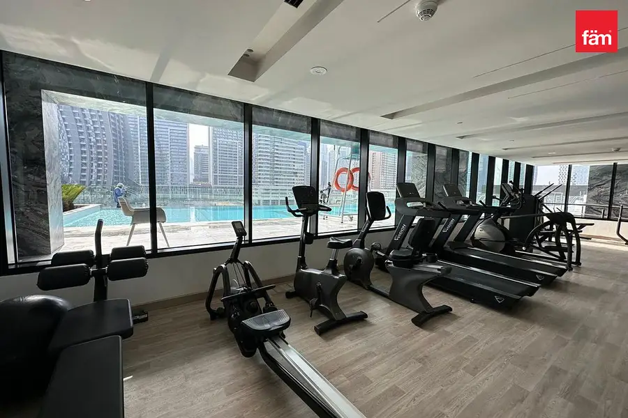 Burj view |Canal view| High Floor|