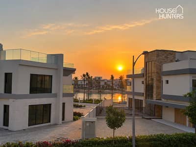 4 Bedroom Villa for Rent in DAMAC Lagoons, Dubai - Rare Lagoon View | 4-Bed | Family Living 4 Bedroom Villa for Rent in DAMAC Lagoons, Dubai - Rare Lagoon View | 4-Bed | Family Living