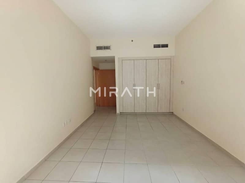 Appartement in Bur Dubai,Al Mankhool,Abdul Rahim Mohd Al Zarooni Building, 1 slaapkamer, 75000 AED - 16979243 Appartement in Bur Dubai,Al Mankhool,Abdul Rahim Mohd Al Zarooni Building, 1 slaapkamer, 75000 AED - 16979243