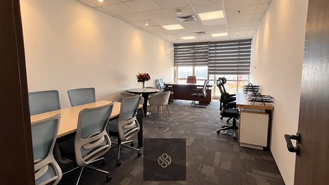 SPACIOUS 600 SQFT FULLY FURNISHED OFFICE | DIP