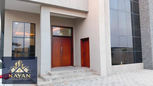 Villa de 5 chambres à à louer à Al Ramlah, Umm Al Quwain - WhatsApp Image 2026-10-25 at 6.02. 50 PM. jpeg Villa de 5 chambres à à louer à Al Ramlah, Umm Al Quwain - WhatsApp Image 2026-10-25 at 6.02. 50 PM. jpeg