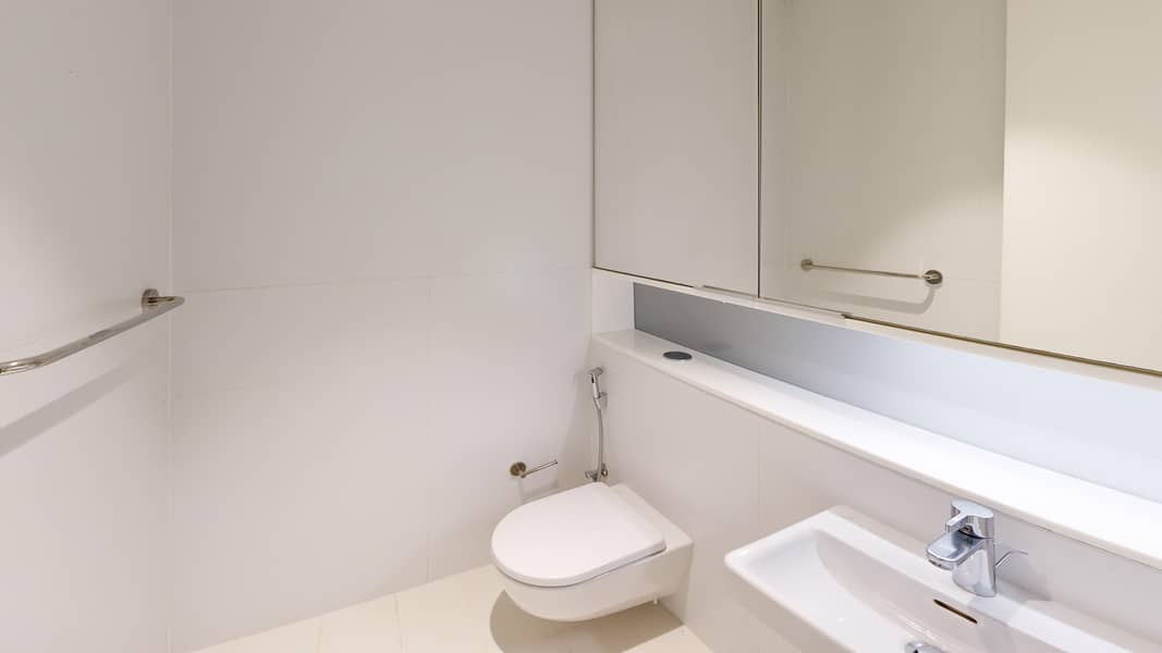 6 34NT-1BHK-06-T3-Bathroom 1. jpg
