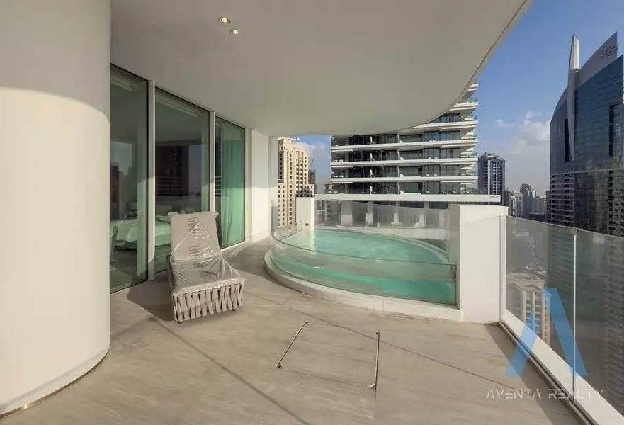 Upgraded | Premium Furniture | High Floor