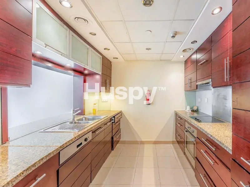 Vacant | Large Layout | Low Floor