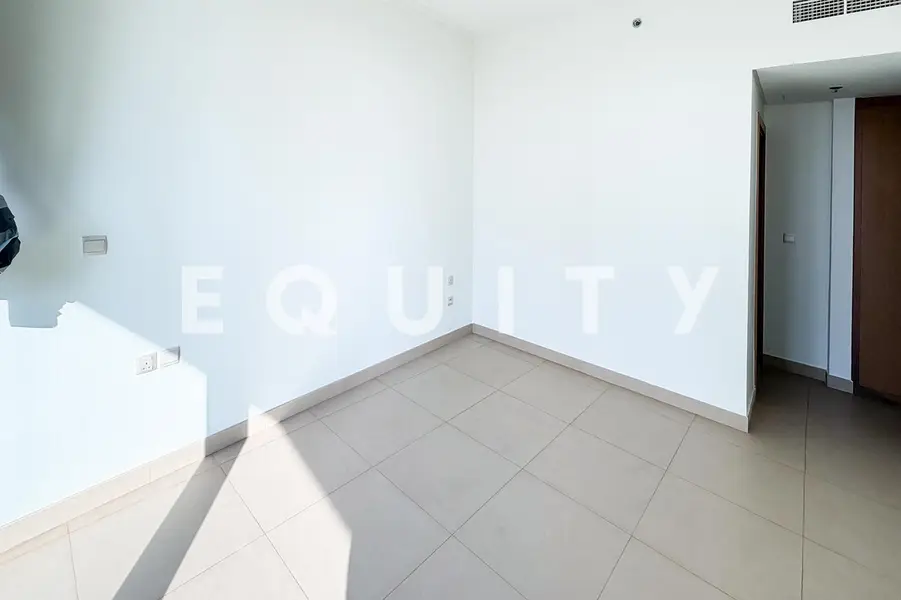 Mall Connectivity | Large Layout | Vacant Now