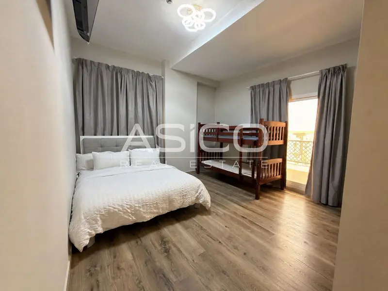 Upgraded 3BR | Vacant | High Floor | 2 Parking