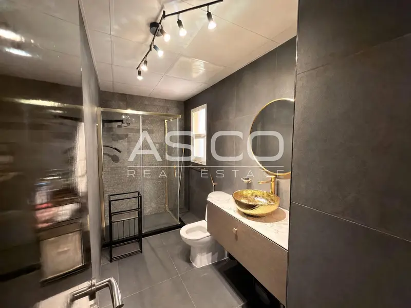 Upgraded 3BR | Vacant | High Floor | 2 Parking