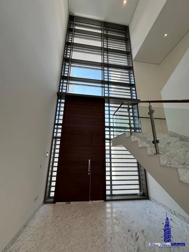 On the Lagoon | District one 6br | Ready