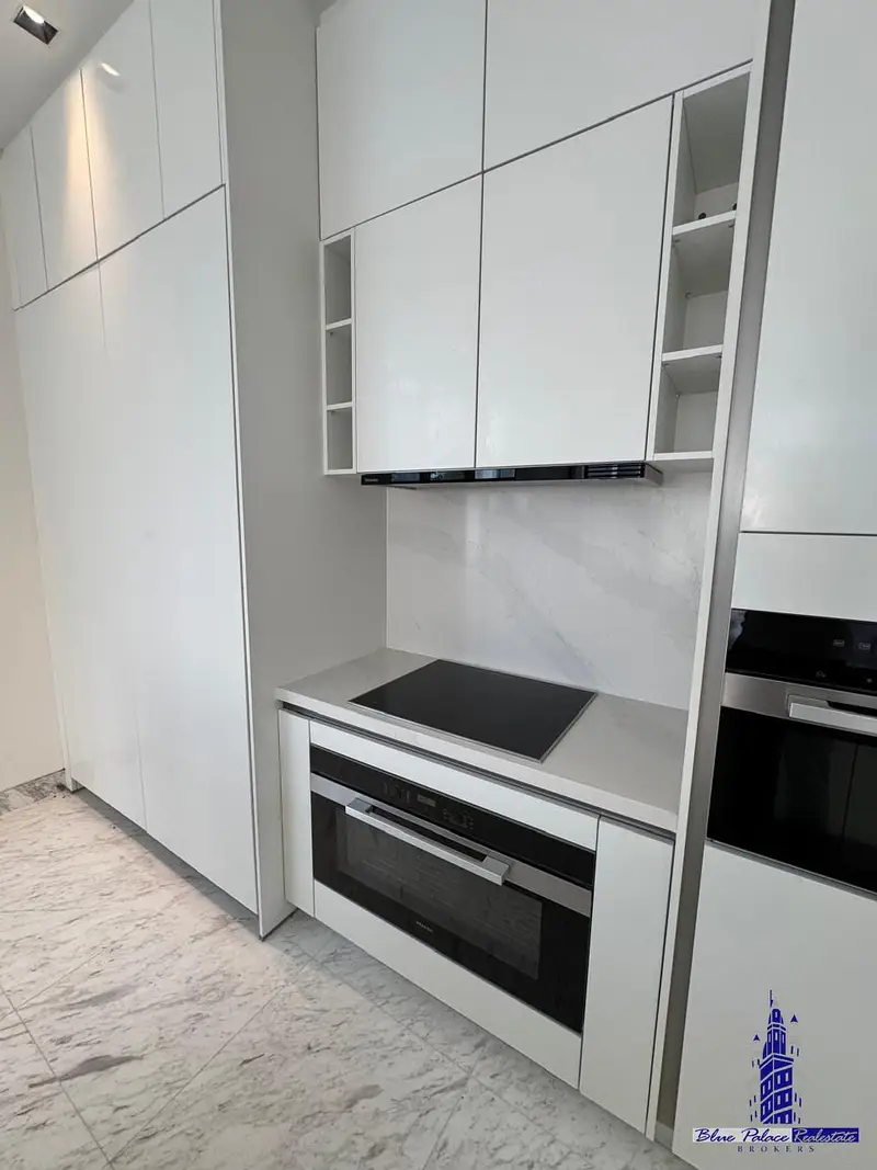 On the Lagoon | District one 6br | Ready