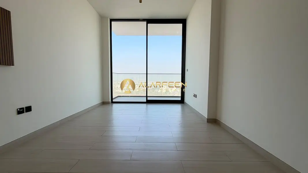 High-Floor 1BR | Balcony | Downtown & Skyline View