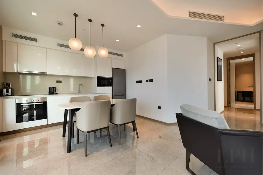 Spectacular | Waterfront Living | Spacious