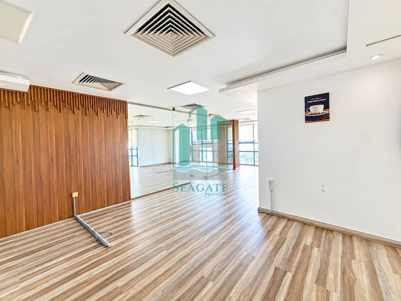 3 Bright Modern Office Interior. png