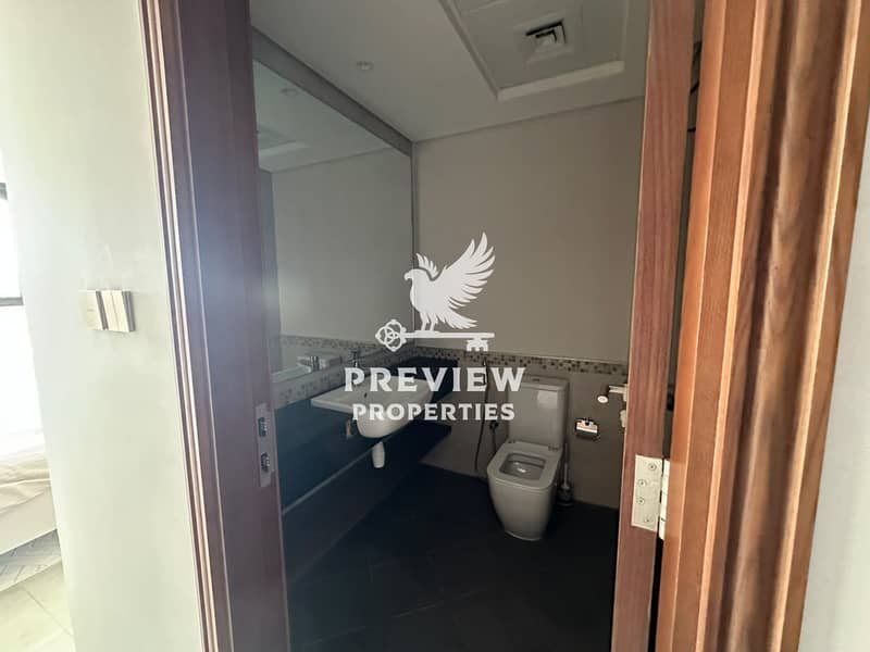15 Vacant | Fully Furnished 1BR + Maid’s Room | Pool & Community View