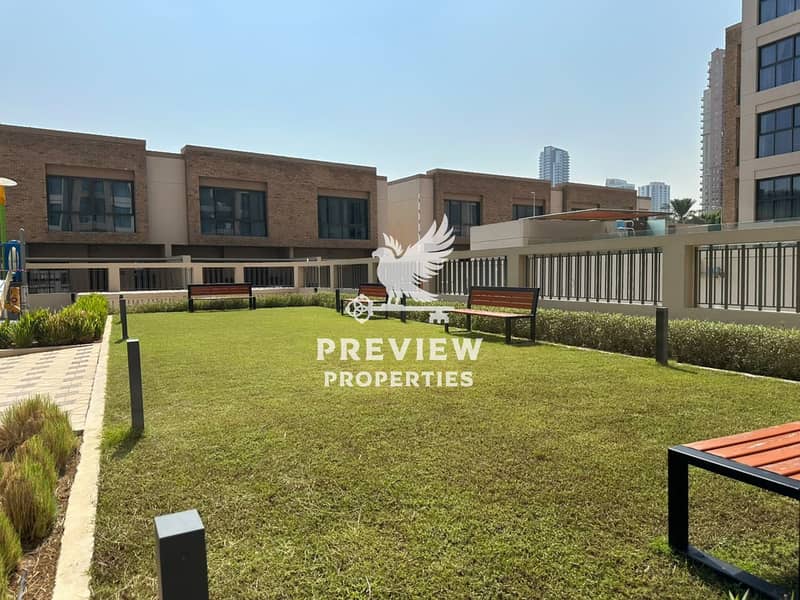 25 Vacant | Fully Furnished 1BR + Maid’s Room | Pool & Community View