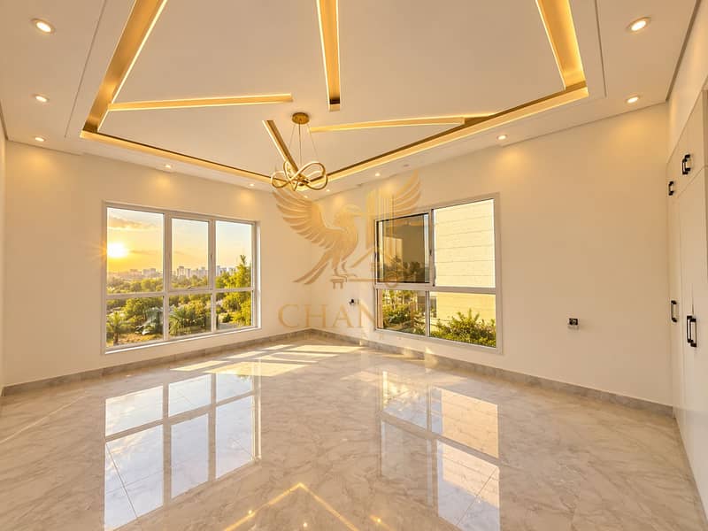 2 Golden-Hour Minimalist Luxury Interior. png
