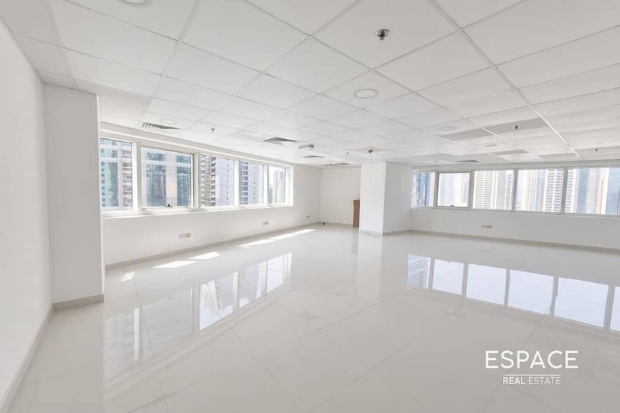 Oficina en Jumeirah Lake Towers (JLT),JLT Cluster F,HDS Tower, 100000 AED - 16981456 Oficina en Jumeirah Lake Towers (JLT),JLT Cluster F,HDS Tower, 100000 AED - 16981456