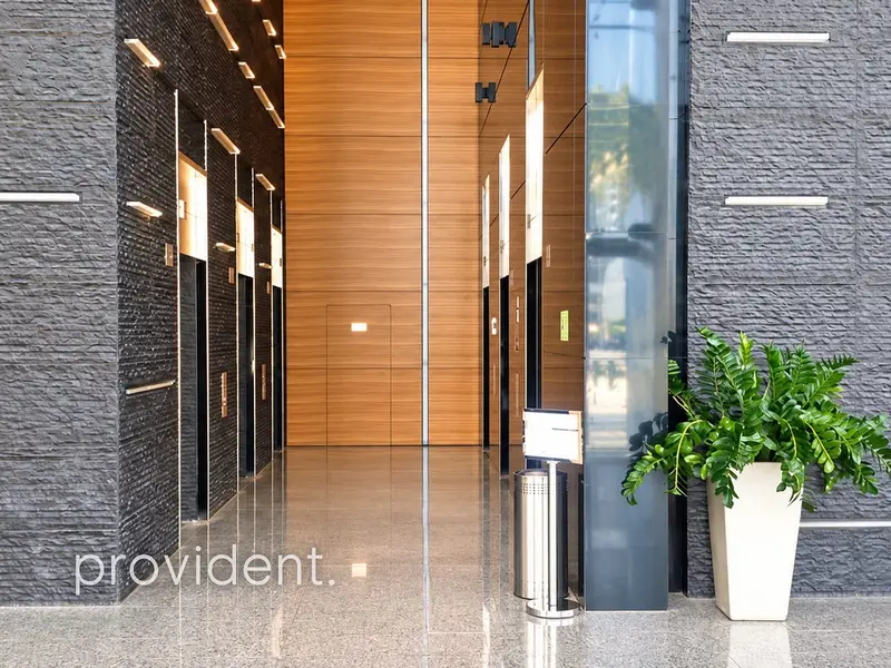 Unfurnished | Grade A | 11 Parking | Vacant