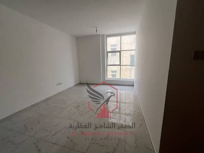 2 Slaapkamers Appartement te Huur in Al Majaz, Sharjah - WhatsApp Image 2026-10-26 at 11.52. 57 AM. jpeg 2 Slaapkamers Appartement te Huur in Al Majaz, Sharjah - WhatsApp Image 2026-10-26 at 11.52. 57 AM. jpeg